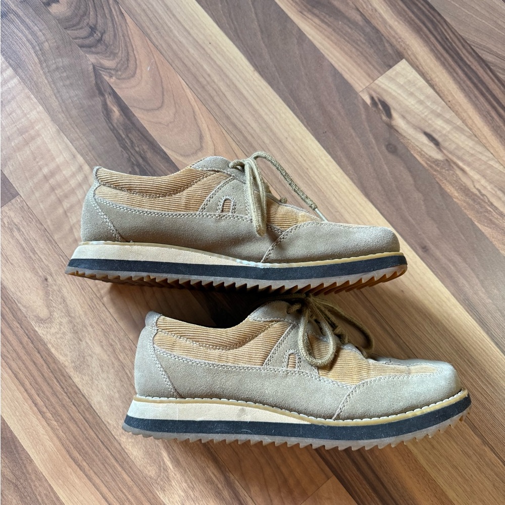 Unisex European 40 classy bowler suede and Cordero’s Tan Casual trainer Shoes
